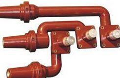 固封極柱可以用低壓?jiǎn)?/></p><p>　　網(wǎng)友提問：固封極柱可以用低壓的嗎?</p><p>　　大禹答復(fù)：您好。固封極柱的目的是確保在正常工作條件下能夠正常使用的極柱在惡劣環(huán)境條件下也能正常工作。由于固封極柱的生產(chǎn)需要模具，工藝也較復(fù)雜，成本上升較高，以及外形安裝占用空間較多，加之低壓的絕緣問題比中高壓容易解決，一般也沒有用密封式的極柱就能在較差的工作環(huán)境中正常使用，因此在低壓開關(guān)中沒有見到使用低壓固封極柱的。</p> </div>
      <div   id=