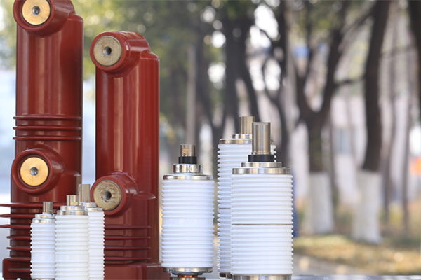 真空開(kāi)關(guān)管廠家難找嗎？建議這樣選廠家！